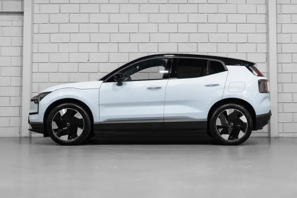 Volvo EX30 Twin Motor Performance AWD Ultra 3