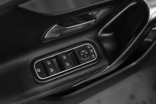 Mercedes-Benz CLA 250 e 8G-DCT Edition Progressive Line 21
