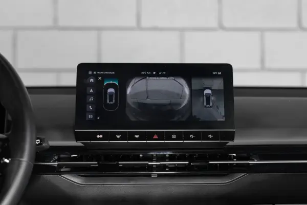 MG MG4 77 kWh Extended Range Luxury 30
