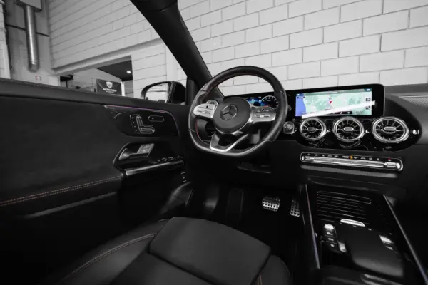 Mercedes-Benz GLA 250 e -8G-DCT AMG Line 5