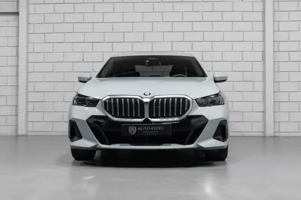 BMW 520 d Pack Desportivo M 2