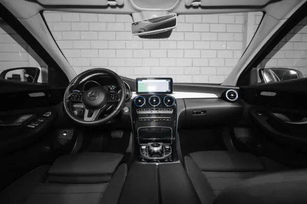 Mercedes-Benz C 300 Avantgarde 37