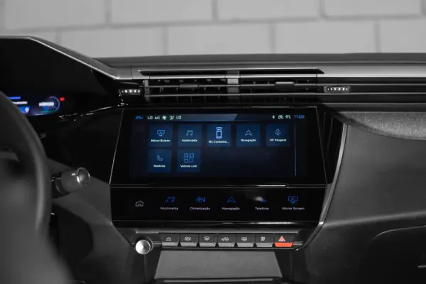 Peugeot 408 1.6 Hybrid Allure e-EAT8 22