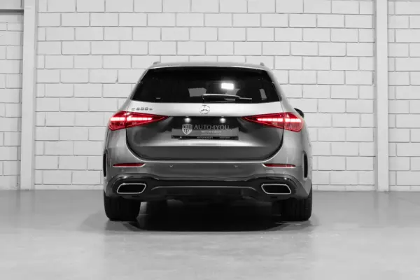 Mercedes-Benz C 300 e T 9G-TRONIC AMG Line 49