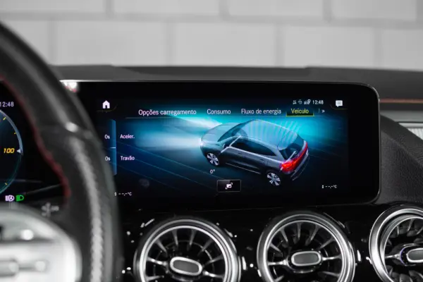 Mercedes-Benz EQA 250 AMG Line 22