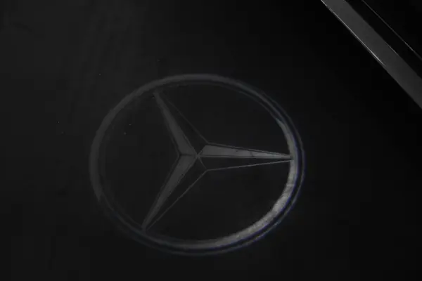 Mercedes-Benz C 300 e T 9G-TRONIC AMG Line 46