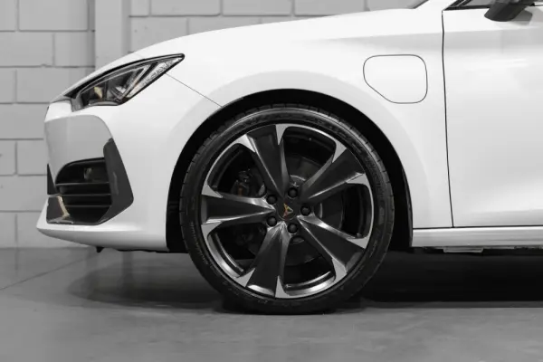 Cupra Leon ST 1.4 e-Hybrid VZ DSG 19