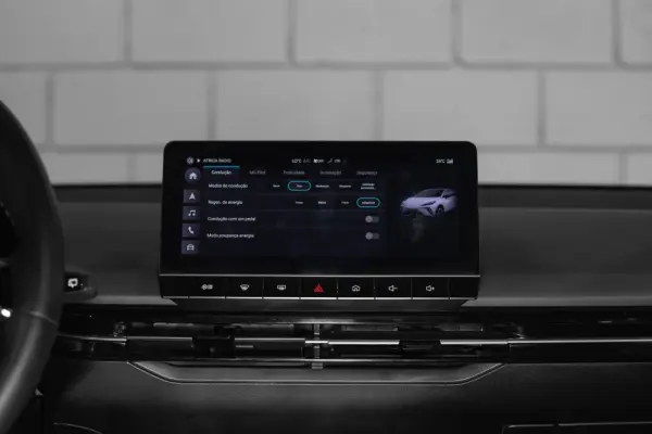 MG MG4 77 kWh Extended Range Luxury 16