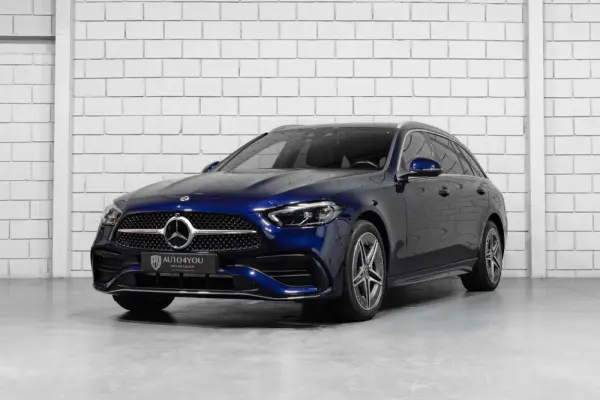 Mercedes-Benz C 300 e AMG Line 1