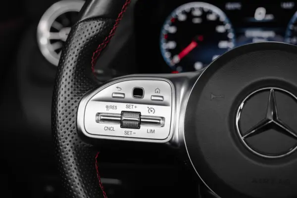 Mercedes-Benz GLA 250 e -8G-DCT AMG Line 6
