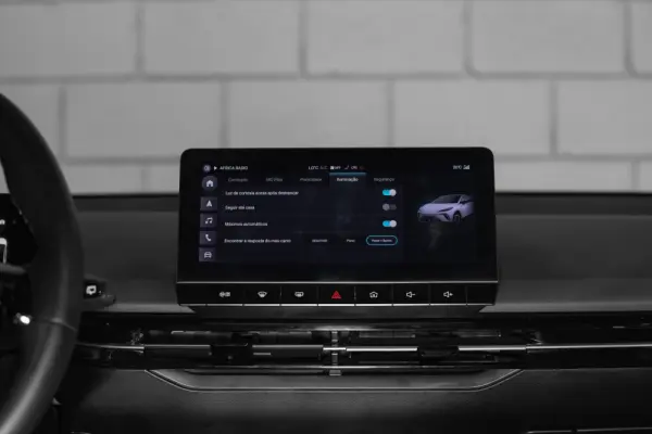 MG MG4 77 kWh Extended Range Luxury 21