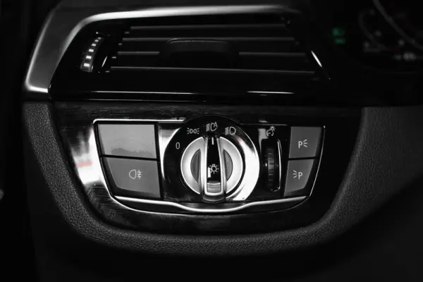BMW 520 d Pack Desportivo M Auto 23