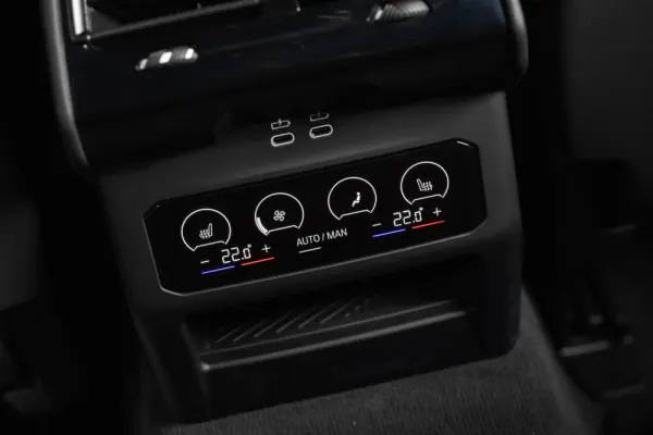 BMW 530 e Pack Desportivo M Pro 40