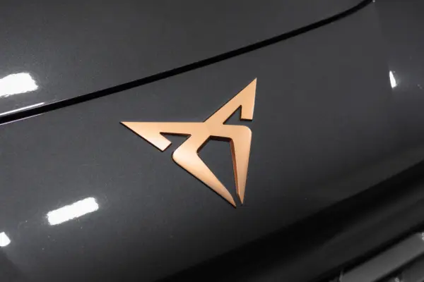 Cupra Terramar 1.5 e-Hybrid DSG 19