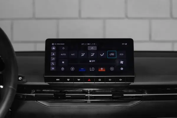 MG MG4 77 kWh Extended Range Luxury 22