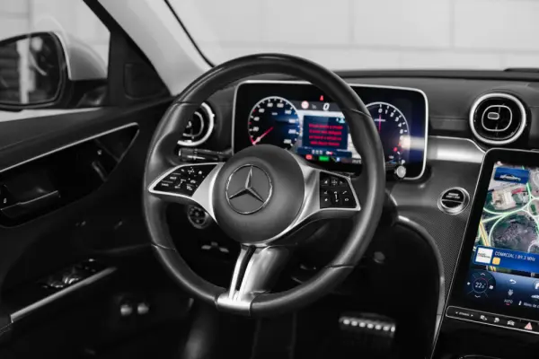 Mercedes-Benz C 300 e 9G-TRONIC Avantgarde Advanced 39