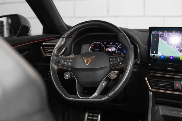 Cupra Formentor 1.4 e-Hybrid DSG VZ 5
