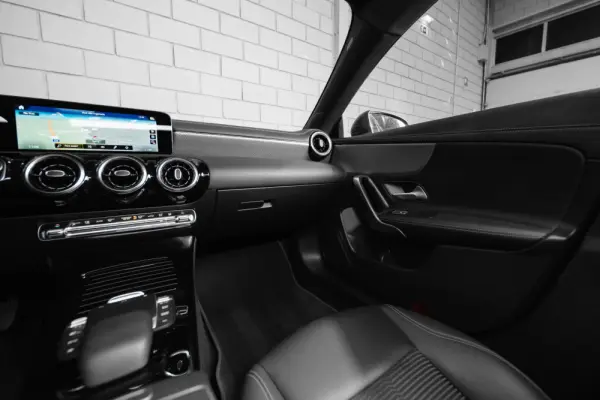 Mercedes-Benz CLA 250 e 8G-DCT Edition Progressive Line 30