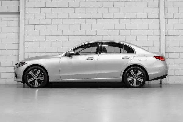 Mercedes-Benz C 300 e 9G-TRONIC Avantgarde Advanced 3
