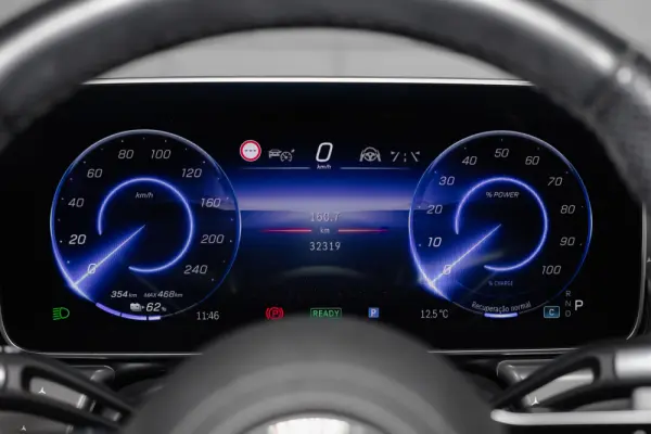 Mercedes-Benz EQS 450+ AMG Line 12