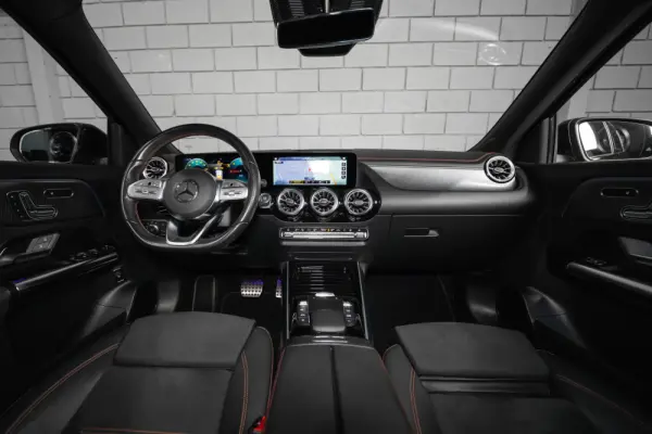 Mercedes-Benz EQA 250 AMG Line 39