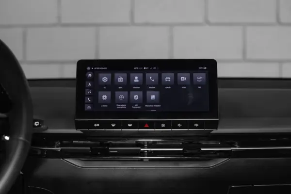 MG MG4 77 kWh Extended Range Luxury 12