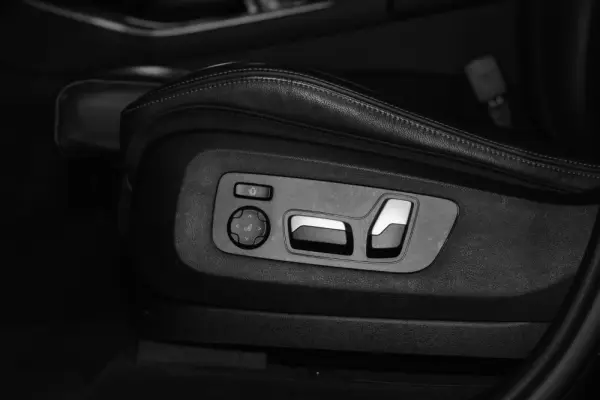 BMW X5 45 e xDrive Pack M 26