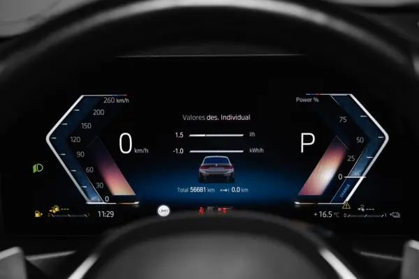BMW 330 e Pack M Auto 13