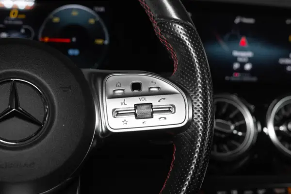 Mercedes-Benz EQA 250 AMG Line 9