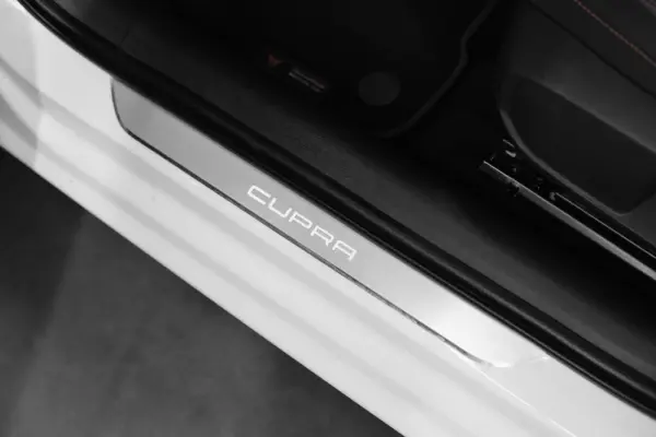 Cupra Leon ST 1.4 e-Hybrid VZ DSG 30