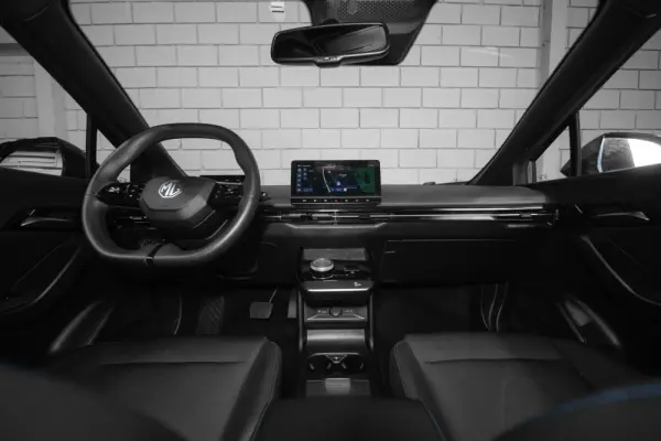 MG MG4 77 kWh Extended Range Luxury 36