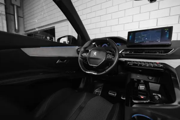 Peugeot 3008 1.6 Hybrid GT e-EAT8 27