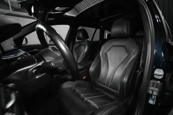 BMW 520 d Pack Desportivo M Auto 10