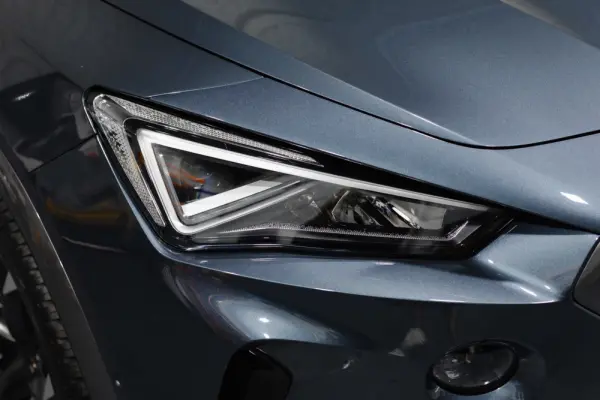 Cupra Formentor 1.4 e-Hybrid DSG VZ 11