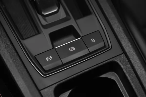 Cupra Leon ST 1.4 e-Hybrid VZ DSG 32