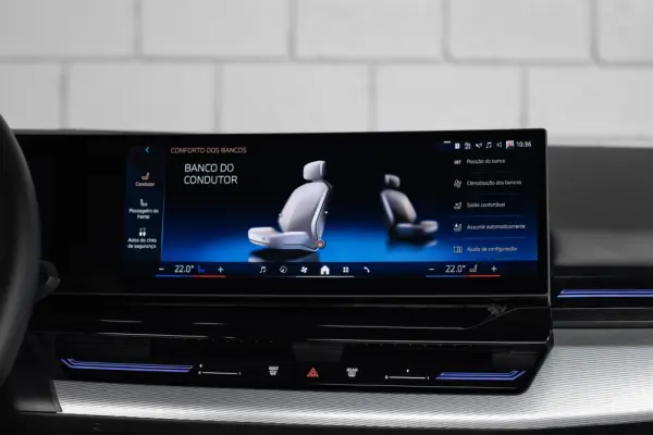 BMW 530 e Pack Desportivo M Pro 18