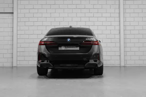 BMW 530 e Pack Desportivo M Pro 47