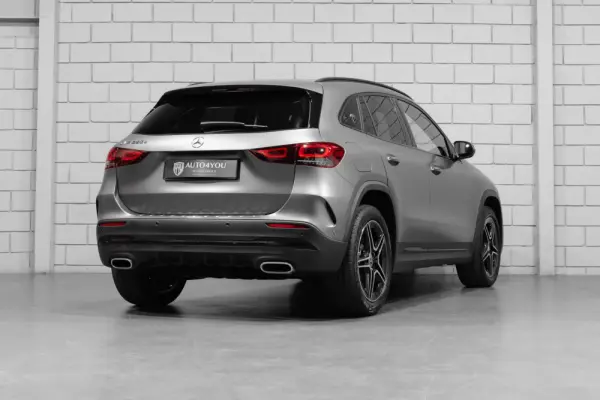 Mercedes-Benz GLA 250 e -8G-DCT AMG Line 4