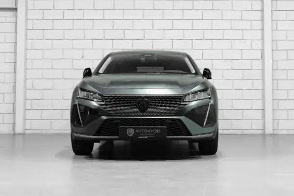 Peugeot 408 1.6 Hybrid Allure e-EAT8 2
