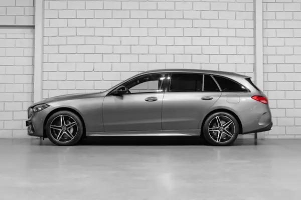Mercedes-Benz C 300 e T 9G-TRONIC AMG Line 3