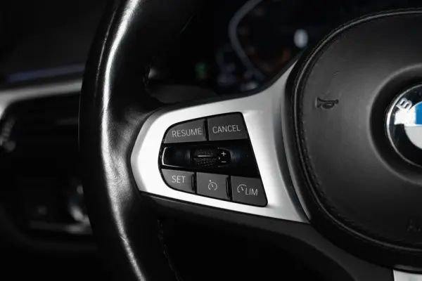 BMW 520 d Pack Desportivo M Auto 6
