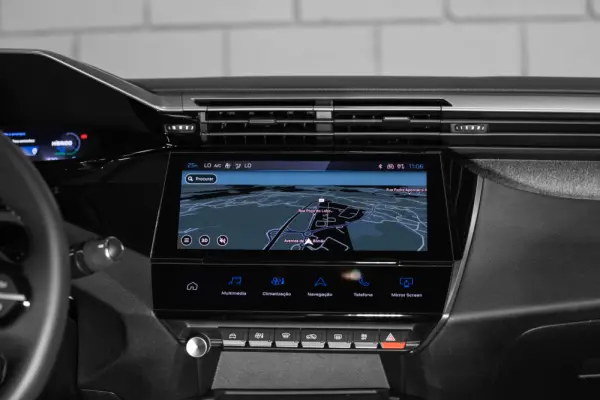Peugeot 408 1.6 Hybrid Allure e-EAT8 12