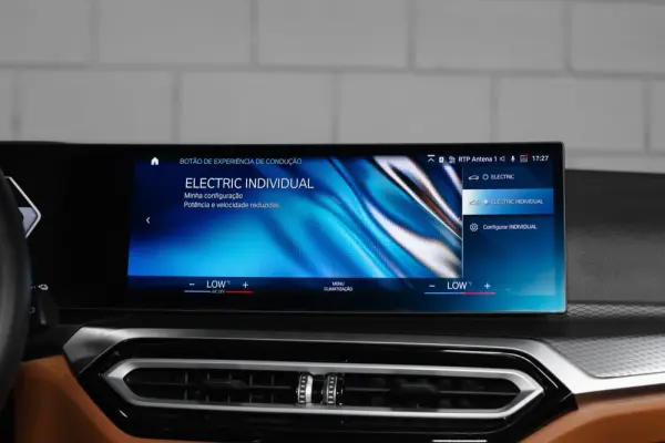 BMW 330 e xDrive Aut. M Sport 19