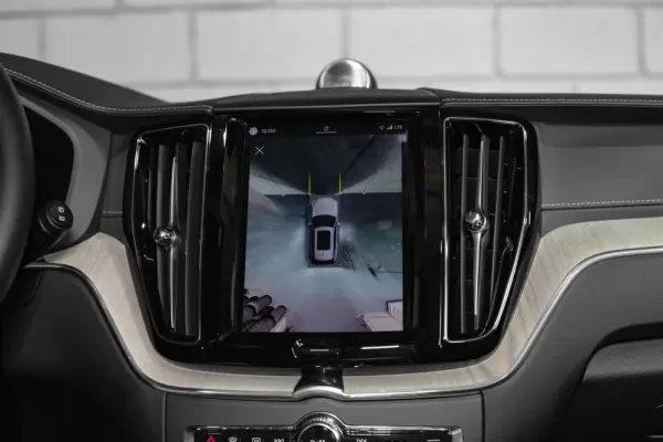 Volvo XC 60 2.0 T6 PHEV Black Edition 21