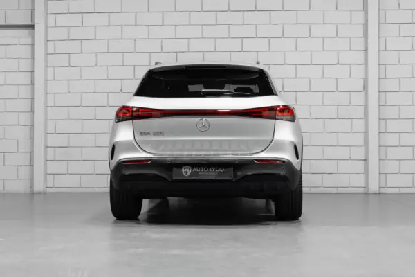 Mercedes-Benz EQA 250 AMG Line 53