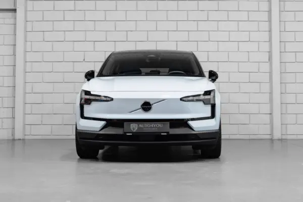 Volvo EX30 Twin Motor Performance AWD Ultra 2