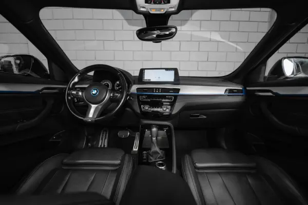 BMW X2 25 e xDrive X Pack M 26