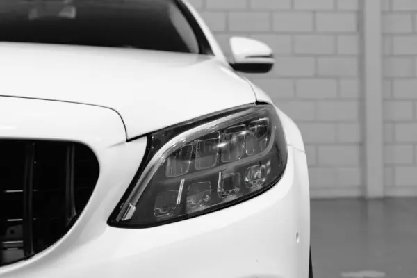 Mercedes-Benz C 300 Avantgarde 11