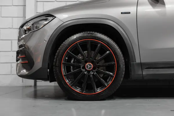 Mercedes-Benz GLA 250 e 8G-DCT Edition AMG Line 22