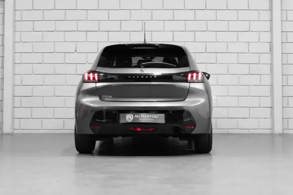 Peugeot 208 1.2 PureTech Allure Pack EAT8 33